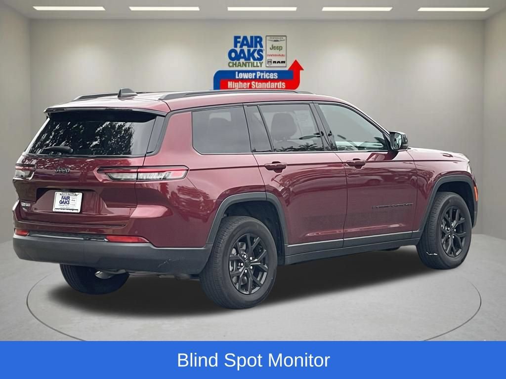 Used 2025 Jeep Grand Cherokee L Altitude AWD/4WD image 7