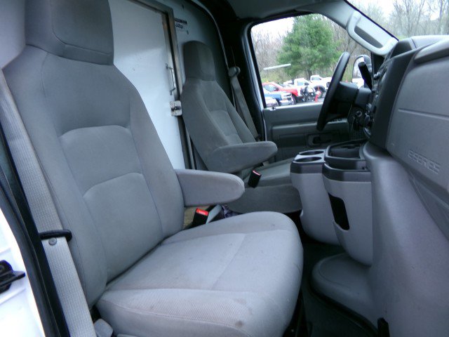 Used 2023 Ford E-450 and Econoline 450 Super Duty w/ Power Windows & Locks Group RWD image 10