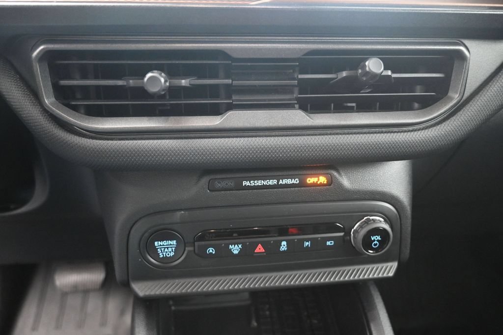 Certified 2025 Ford Bronco Sport Outer Banks w/ Outer Banks Tech Package+ AWD/4WD image 4