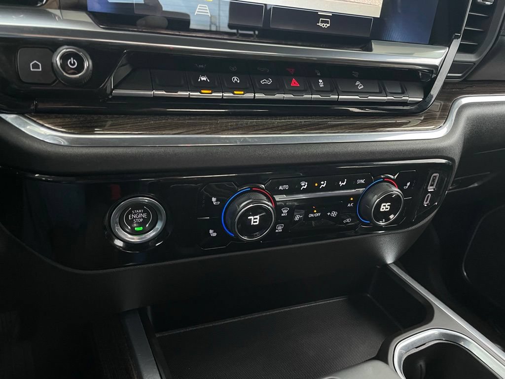 Used 2023 Chevrolet Silverado 1500 RST AWD/4WD image 18