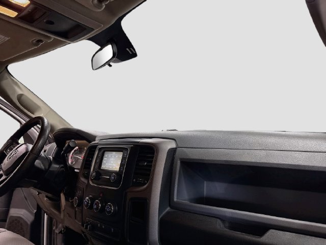 Used 2017 RAM 3500 Tradesman w/ Chrome Appearance Group AWD/4WD image 17