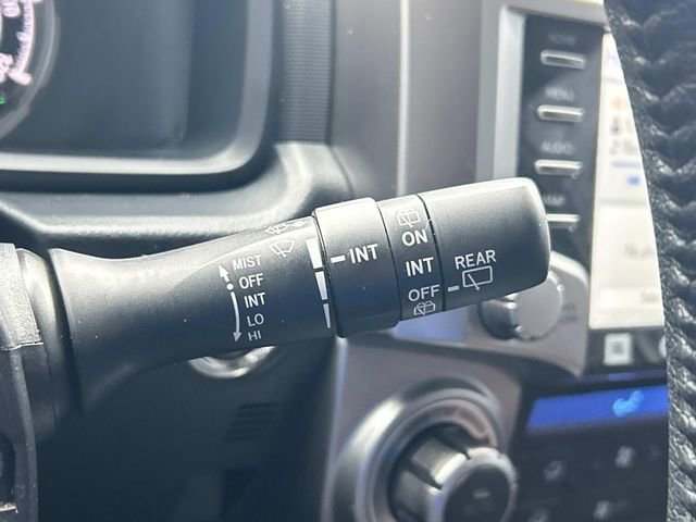 Used 2022 Toyota 4Runner Limited image 31