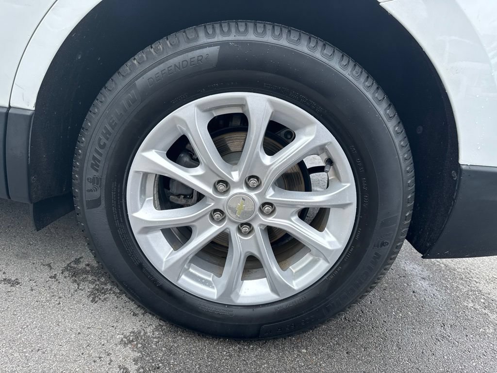 Used 2019 Chevrolet Equinox LS FWD image 29