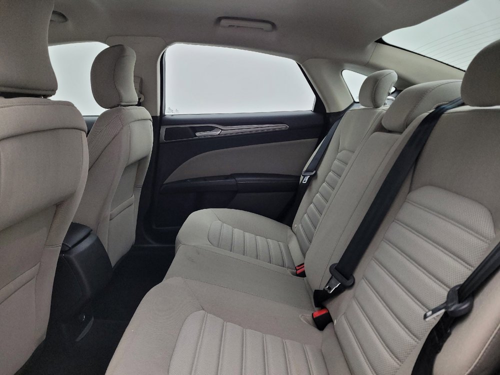 Used 2017 Ford Fusion S image 18