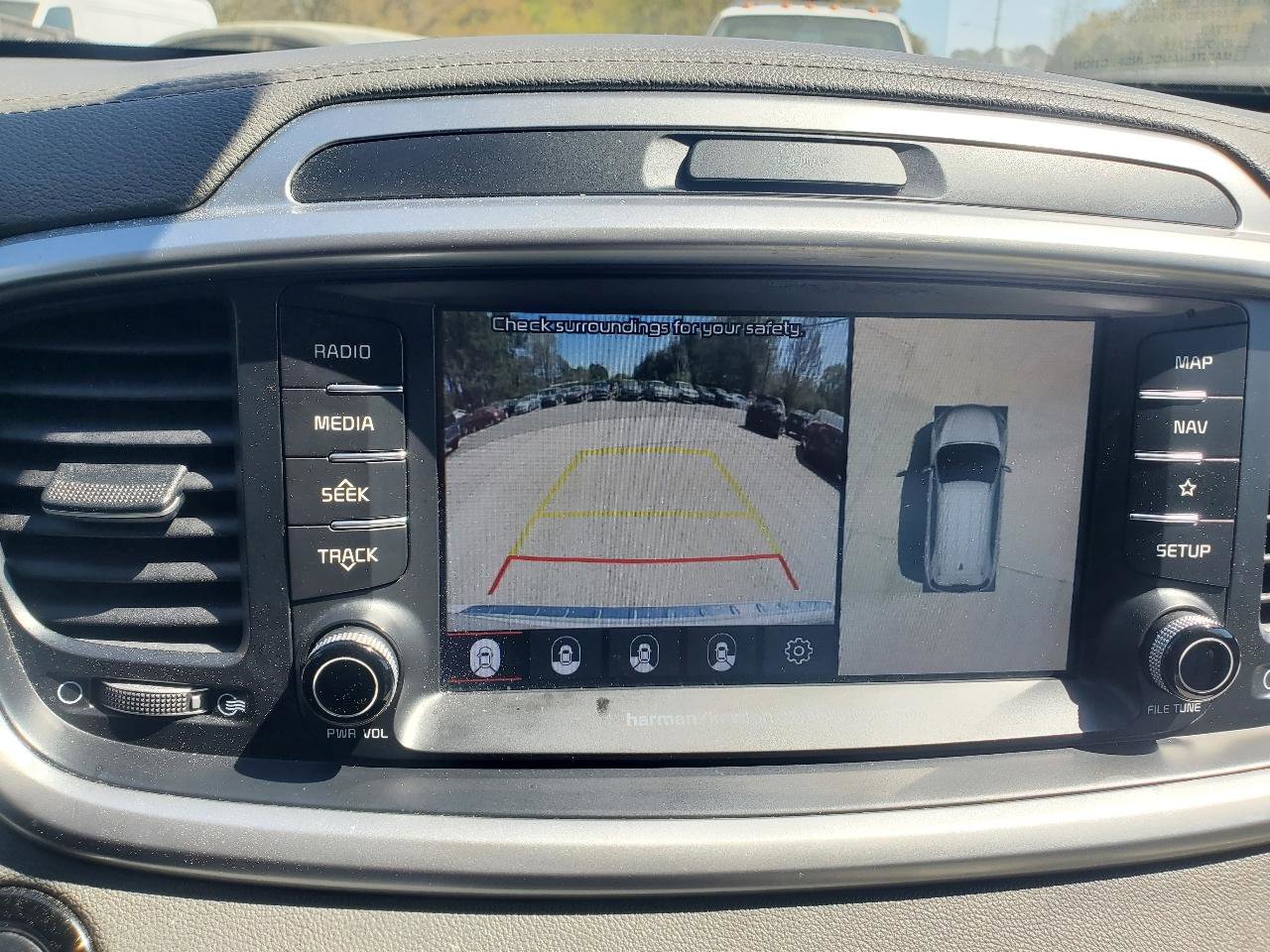 Used 2019 Kia Sorento SX w/ SX Touring Package image 29