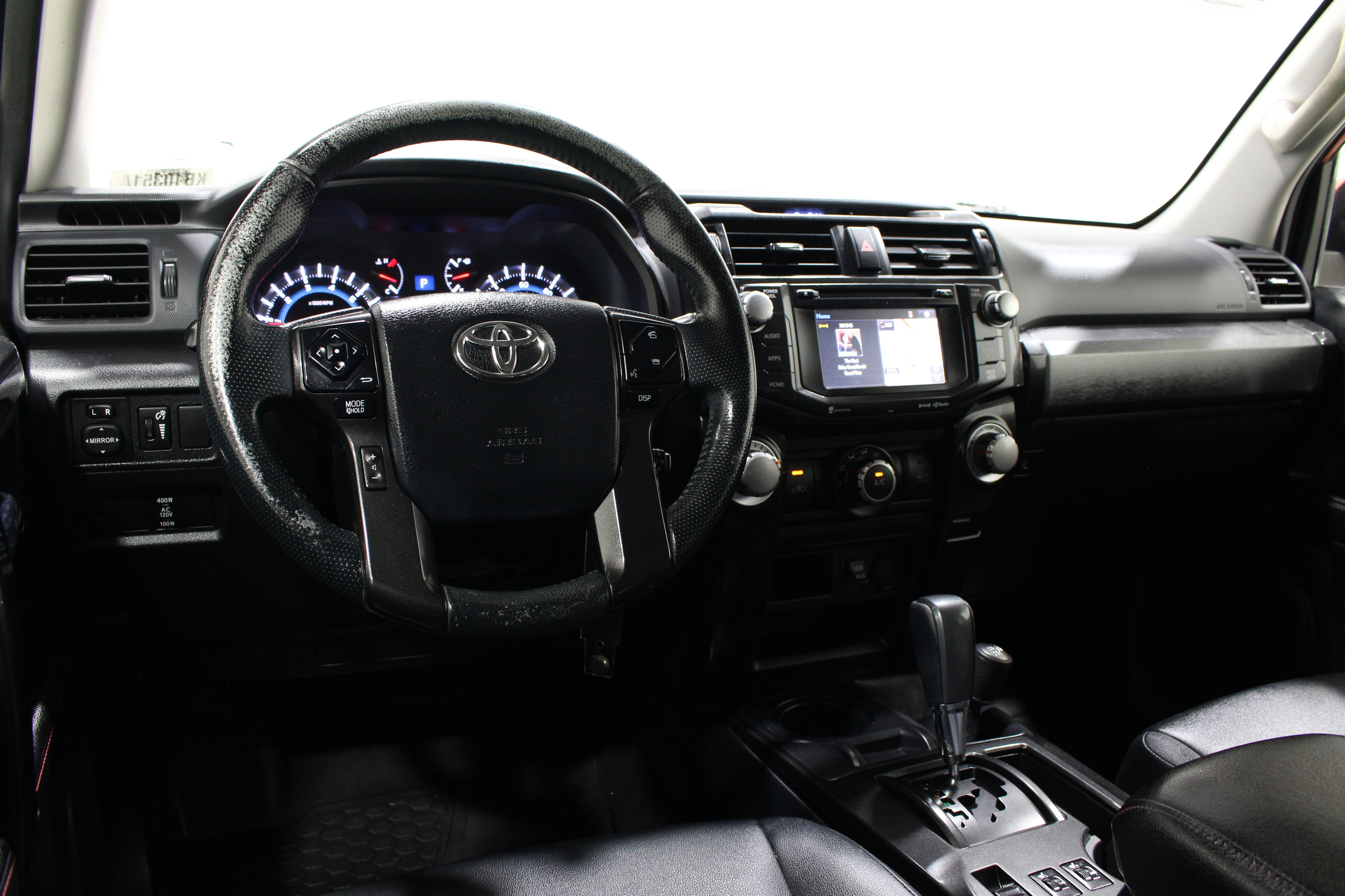 Used 2016 Toyota 4Runner Trail Premium AWD/4WD image 2