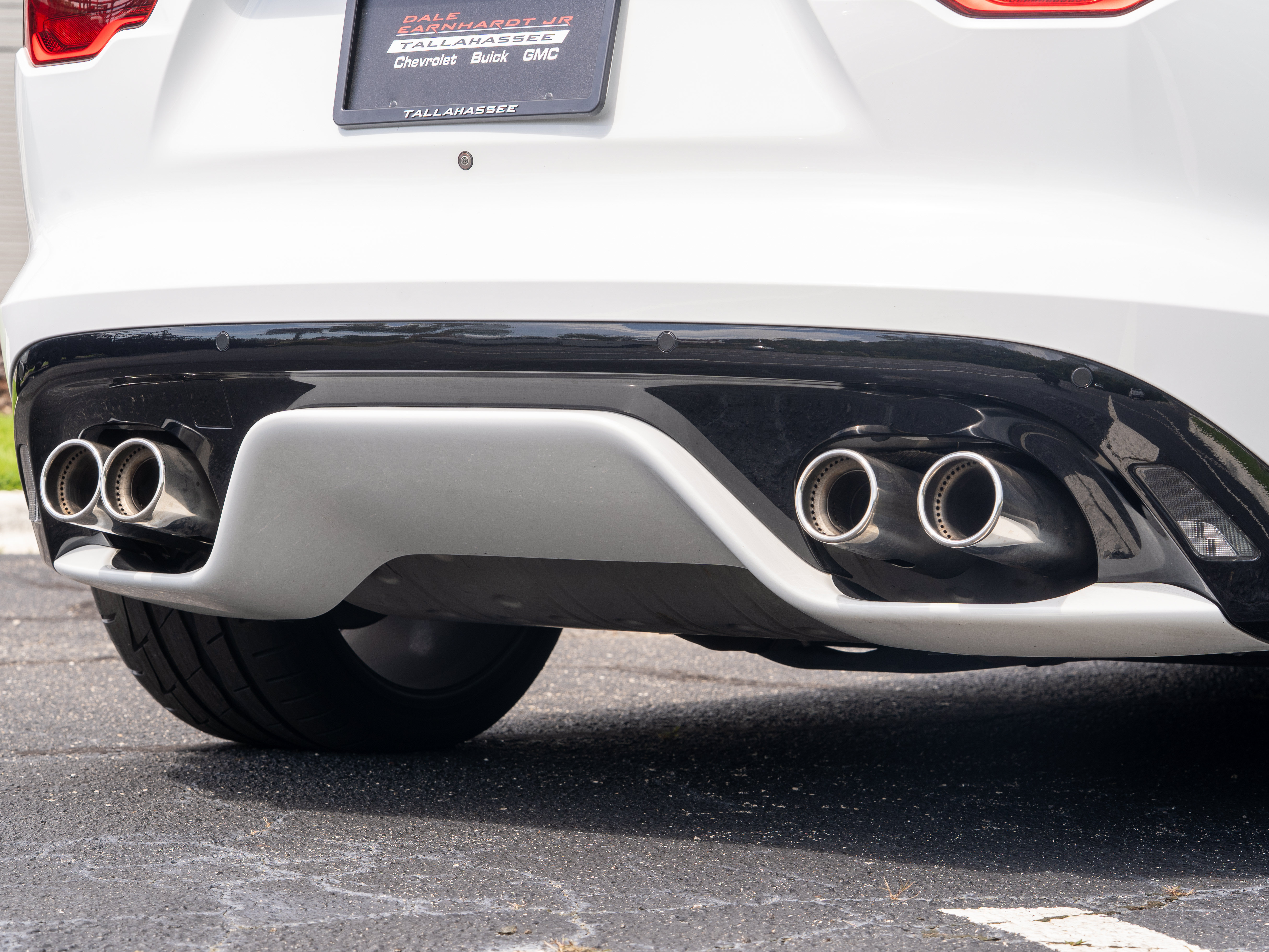 Used 2024 Jaguar F-TYPE R-Dynamic RWD image 49