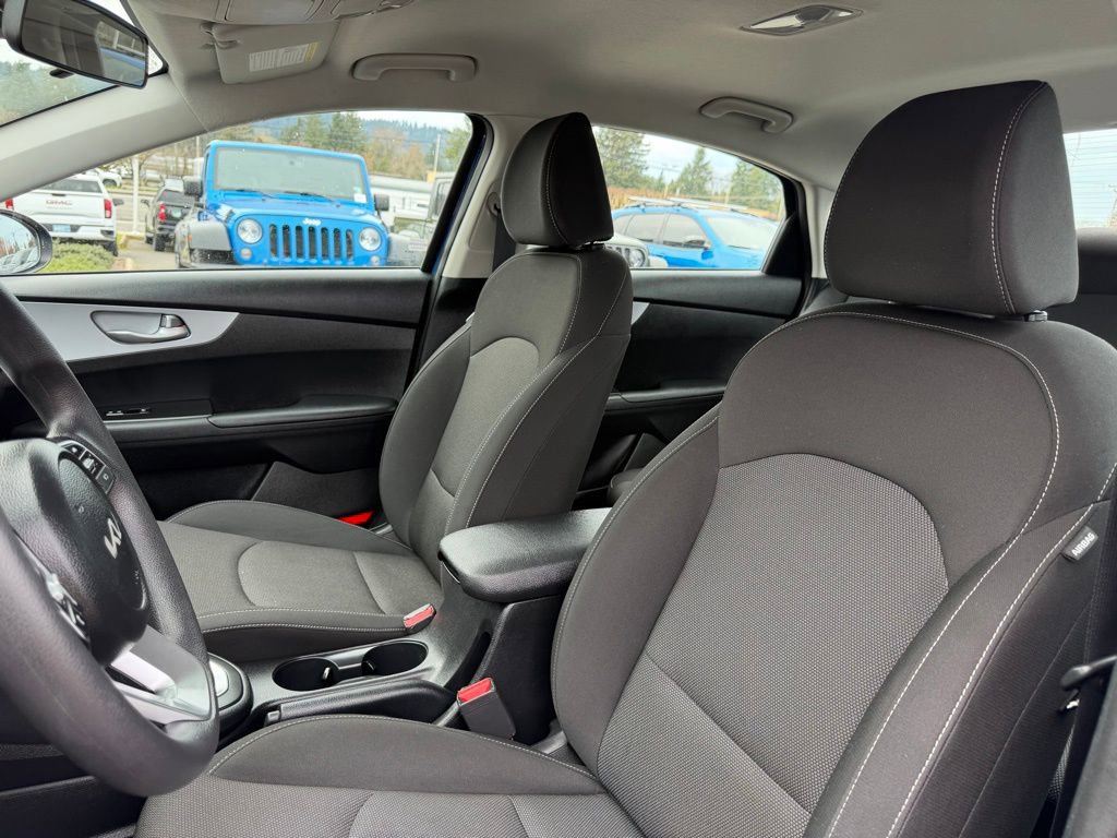 Used 2024 Kia Forte LXS image 14