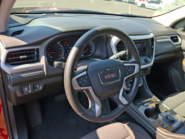 Used 2023 GMC Acadia SLE w/ Driver Convenience Package FWD image 16