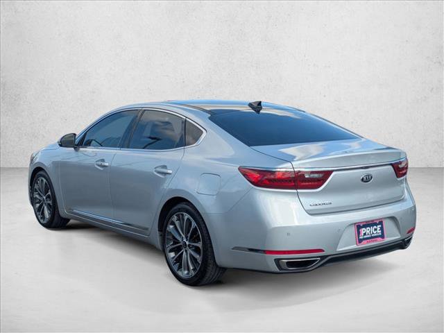 Used 2017 Kia Cadenza Technology image 8