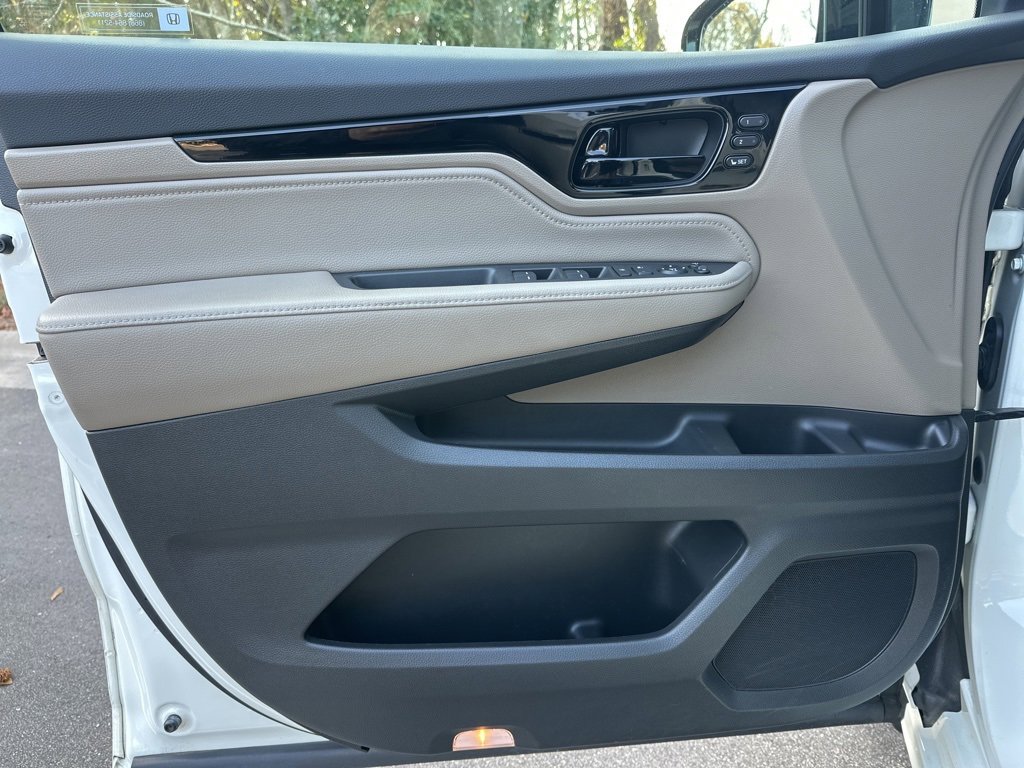 Used 2018 Honda Odyssey Elite image 19