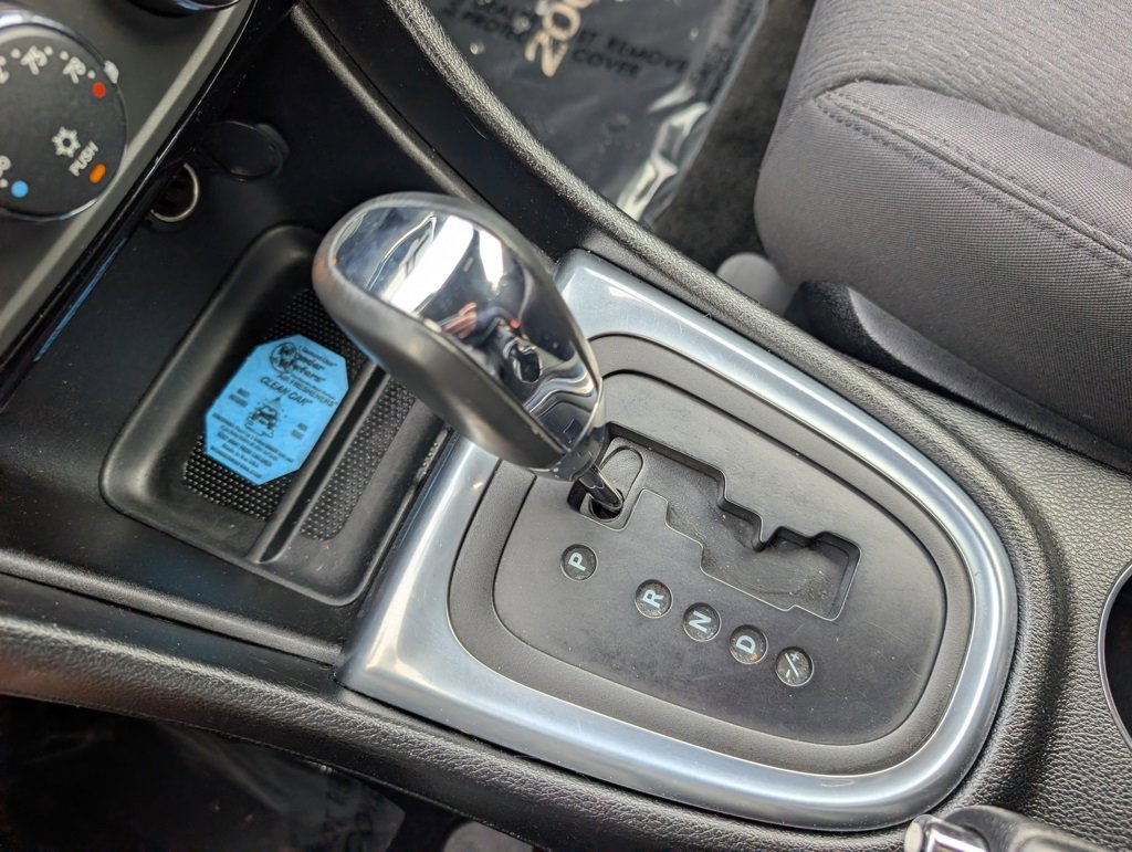 Used 2013 Chrysler 200 Touring w/ Cold Weather Group image 20