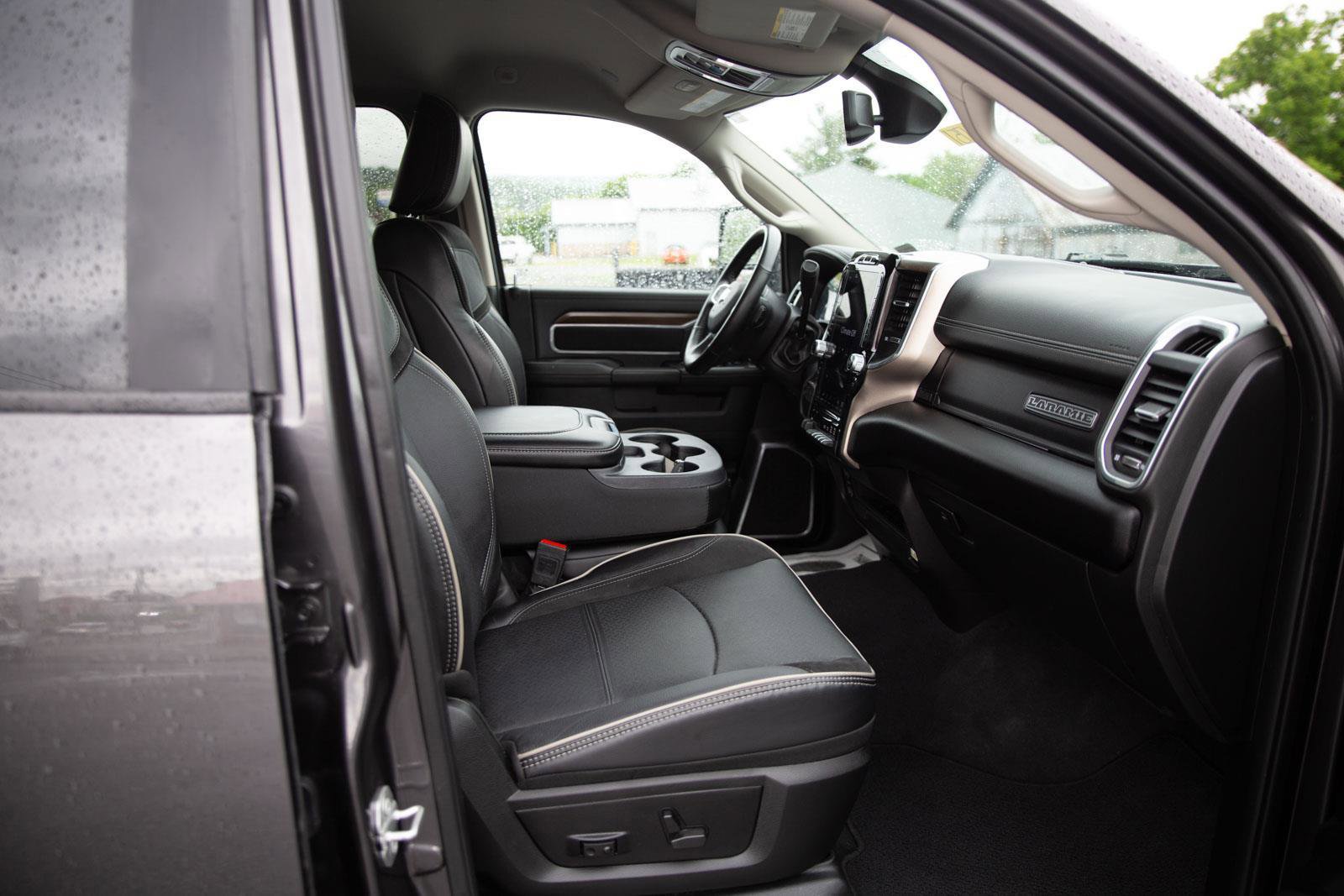 Used 2024 RAM 2500 Laramie AWD/4WD image 23