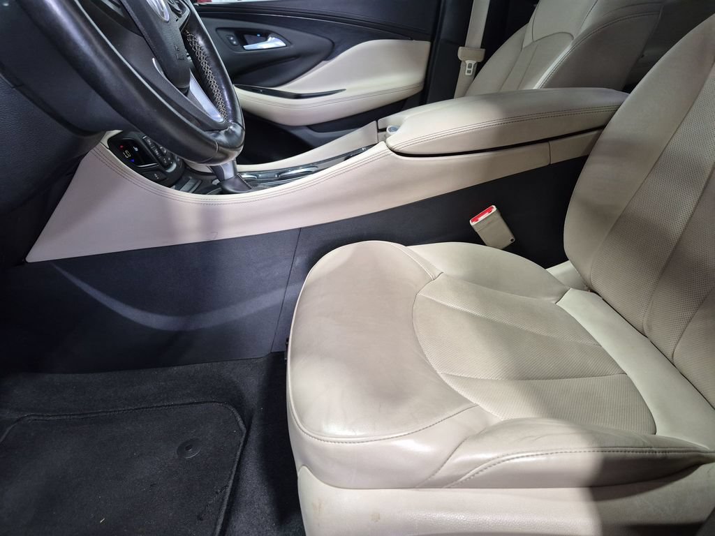 Used 2017 Buick Envision Premium AWD/4WD image 20