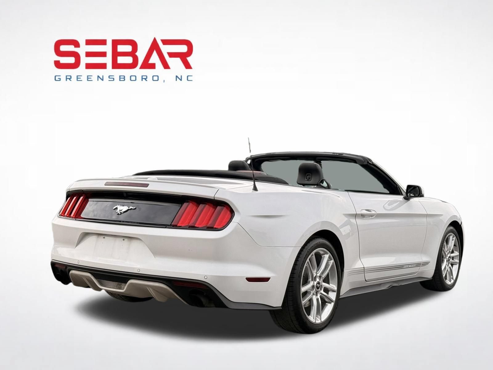 Used 2017 Ford Mustang Premium w/ Equipment Group 201A RWD image 10