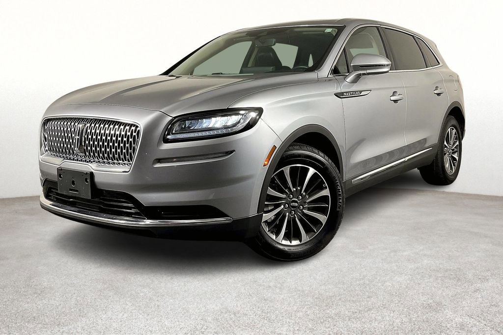 Used 2023 Lincoln Nautilus Reserve image 15