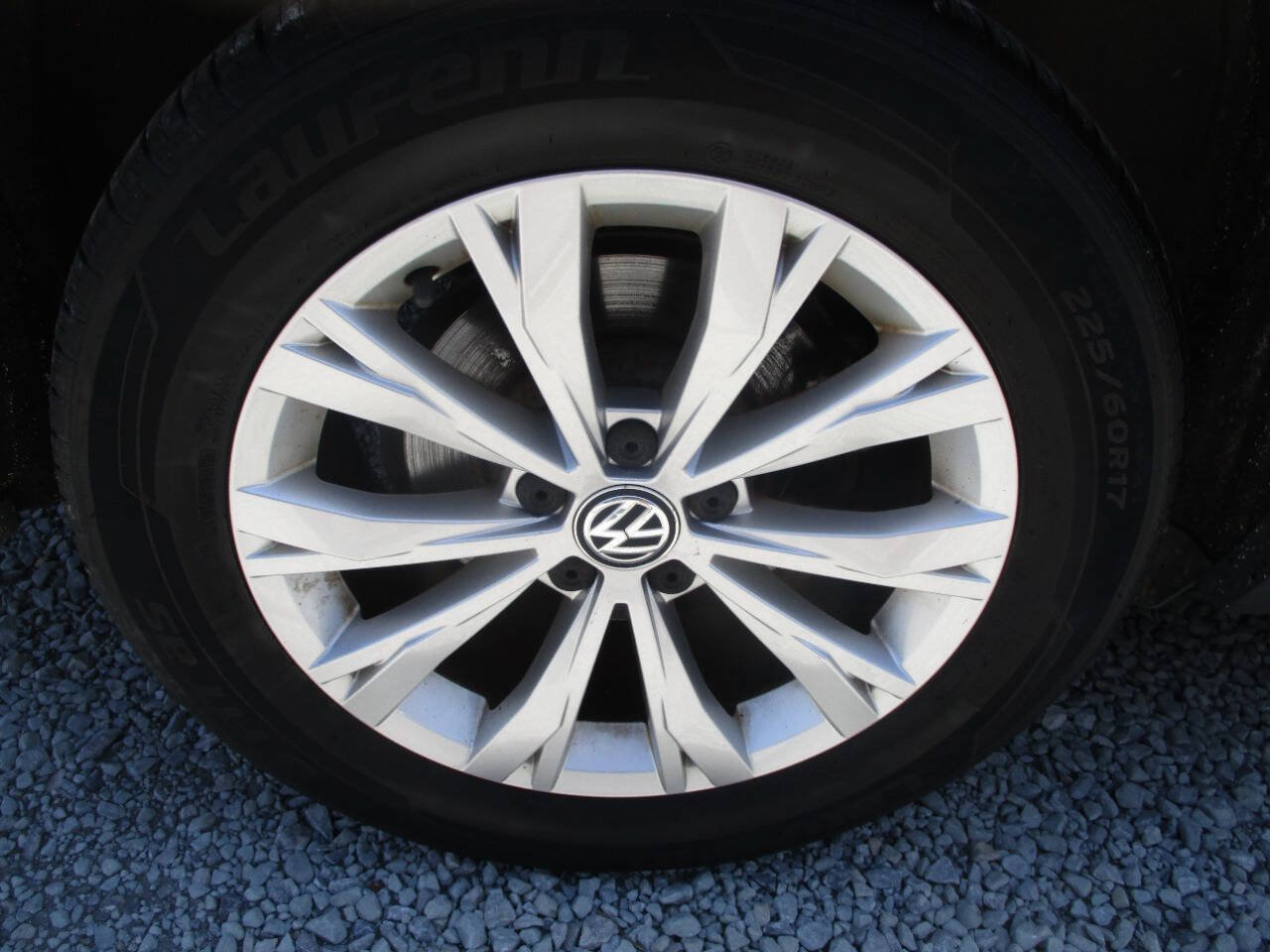 Used 2018 Volkswagen Tiguan S AWD/4WD image 28