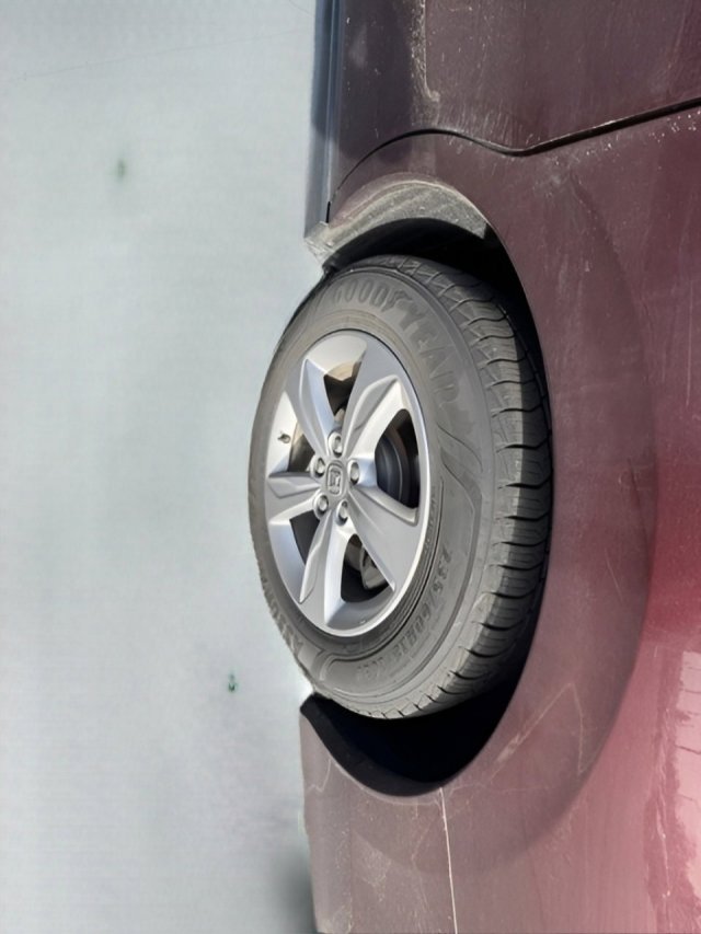 Used 2018 Honda Odyssey EX image 2