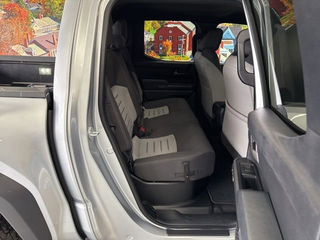 Used 2024 Toyota Tacoma TRD Off-Road image 43