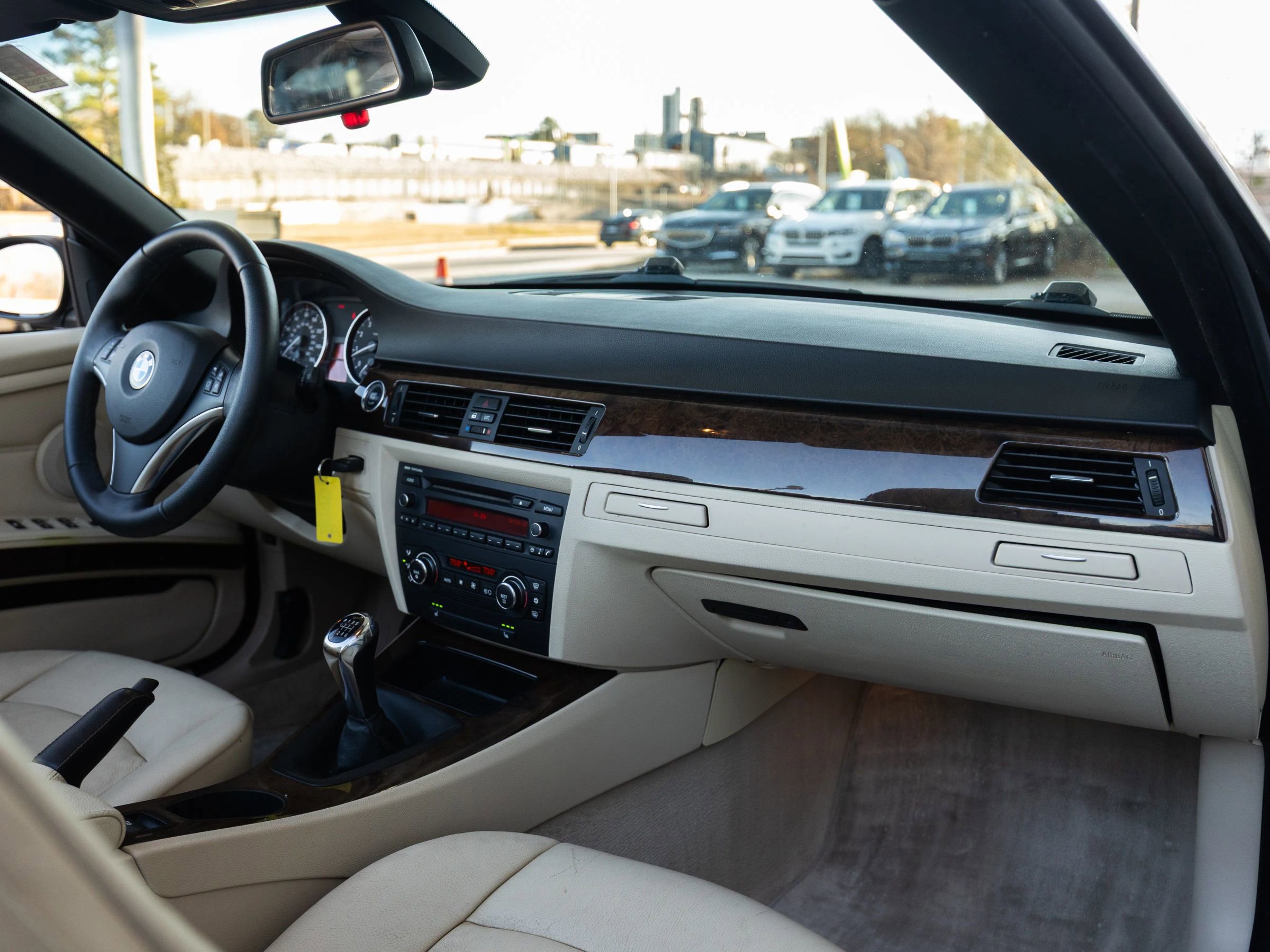 Used 2009 BMW 328i Convertible image 29