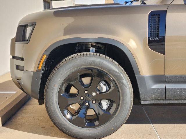 New 2026 Land Rover Defender 110 S AWD/4WD image 6