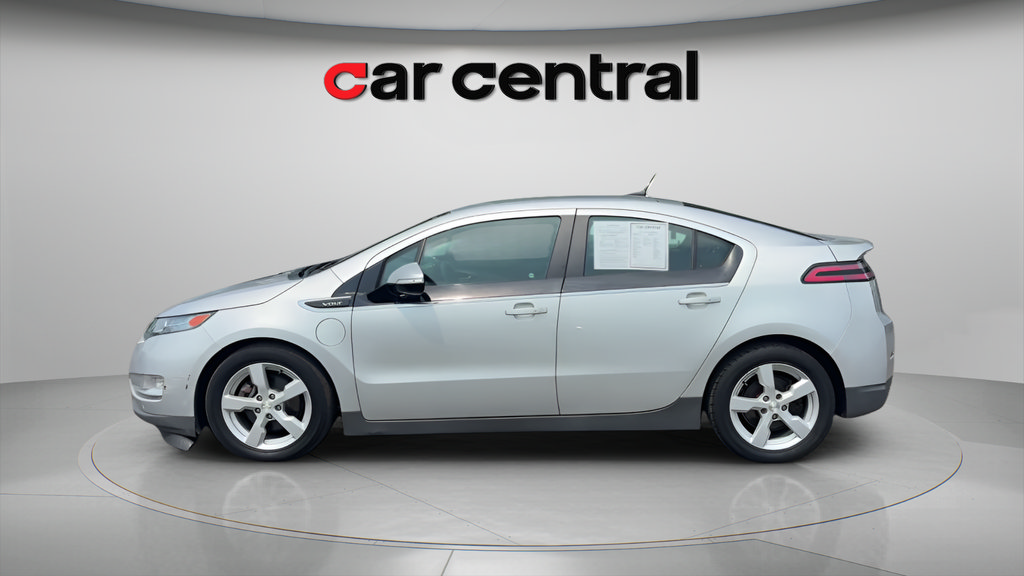 Used 2014 Chevrolet Volt w/ Enhanced Safety Package 1 FWD image 2