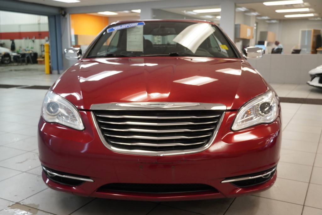 Used 2012 Chrysler 200 Limited FWD image 15