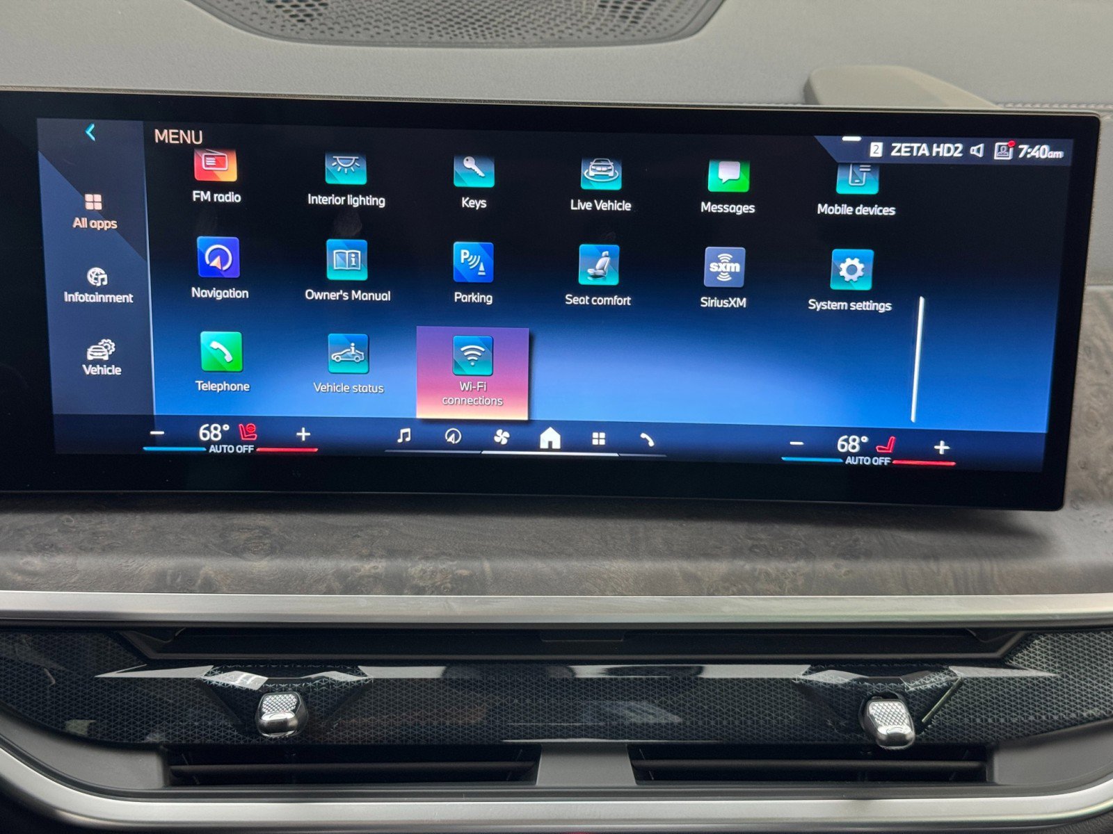 Used 2025 BMW X7 xDrive40i w/ Parking Assistance Package AWD/4WD image 29