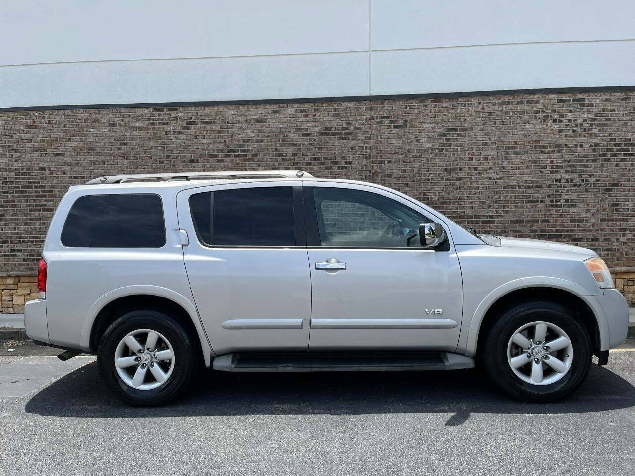 Used 2008 Nissan Armada SE RWD image 6