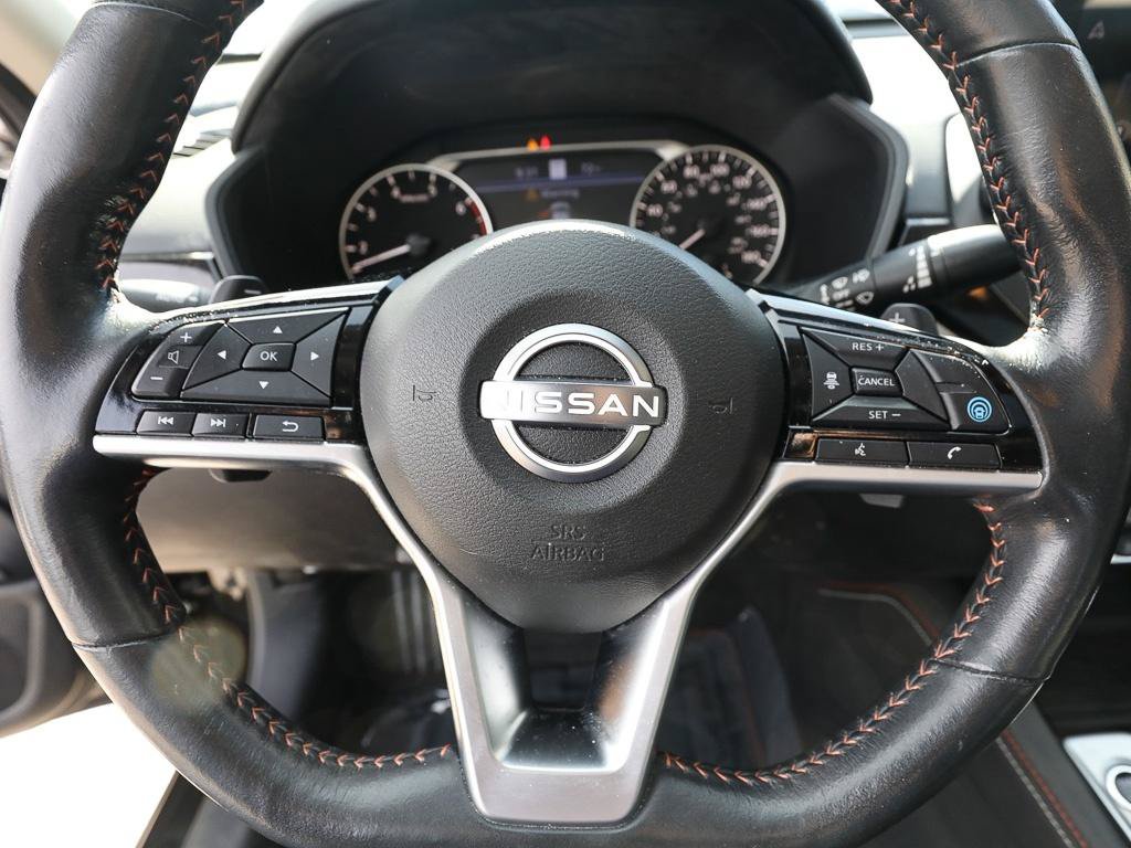 Used 2023 Nissan Altima 2.0 SR FWD image 14