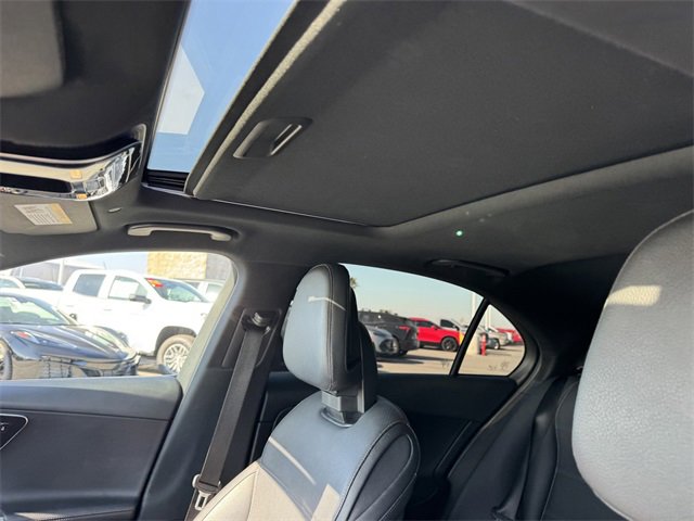 Used 2023 Mercedes-Benz C 300 Sedan image 11