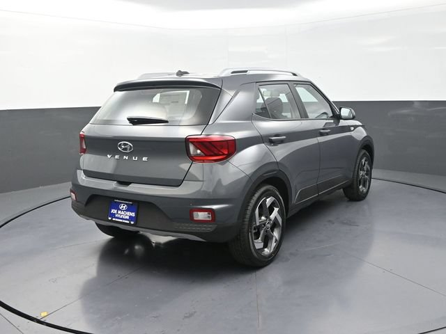 New 2026 Hyundai Venue SEL FWD image 8