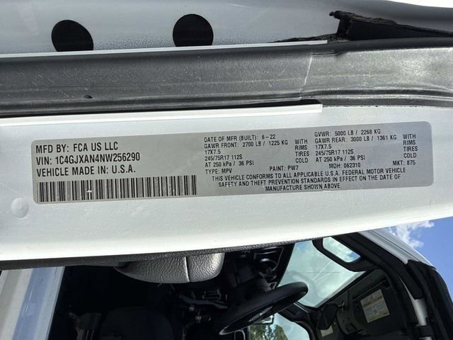 Used 2022 Jeep Wrangler Sport AWD/4WD image 32