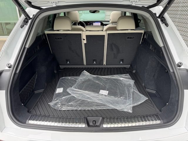 Certified 2025 Audi Q5 Premium w/ Convenience Package AWD/4WD image 18