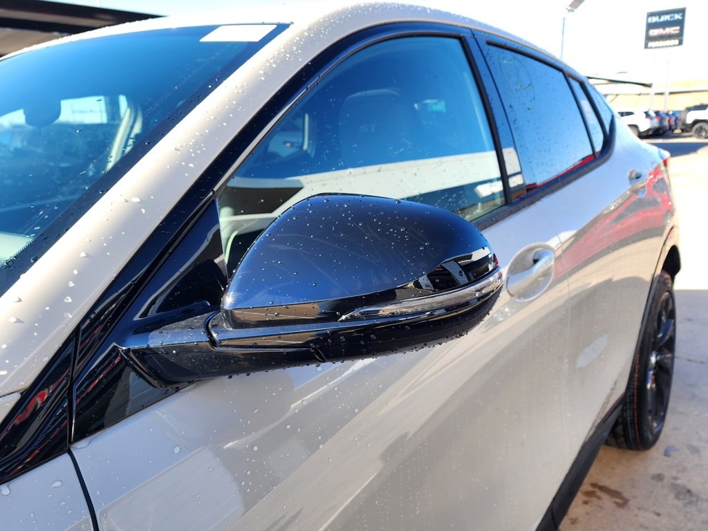 New 2026 Buick Envista Sport Touring w/ Studio Series image 12