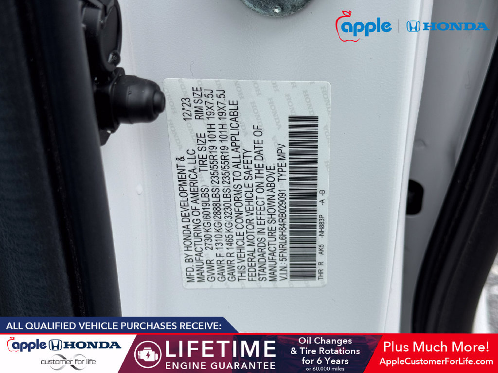 Used 2024 Honda Odyssey Touring image 32