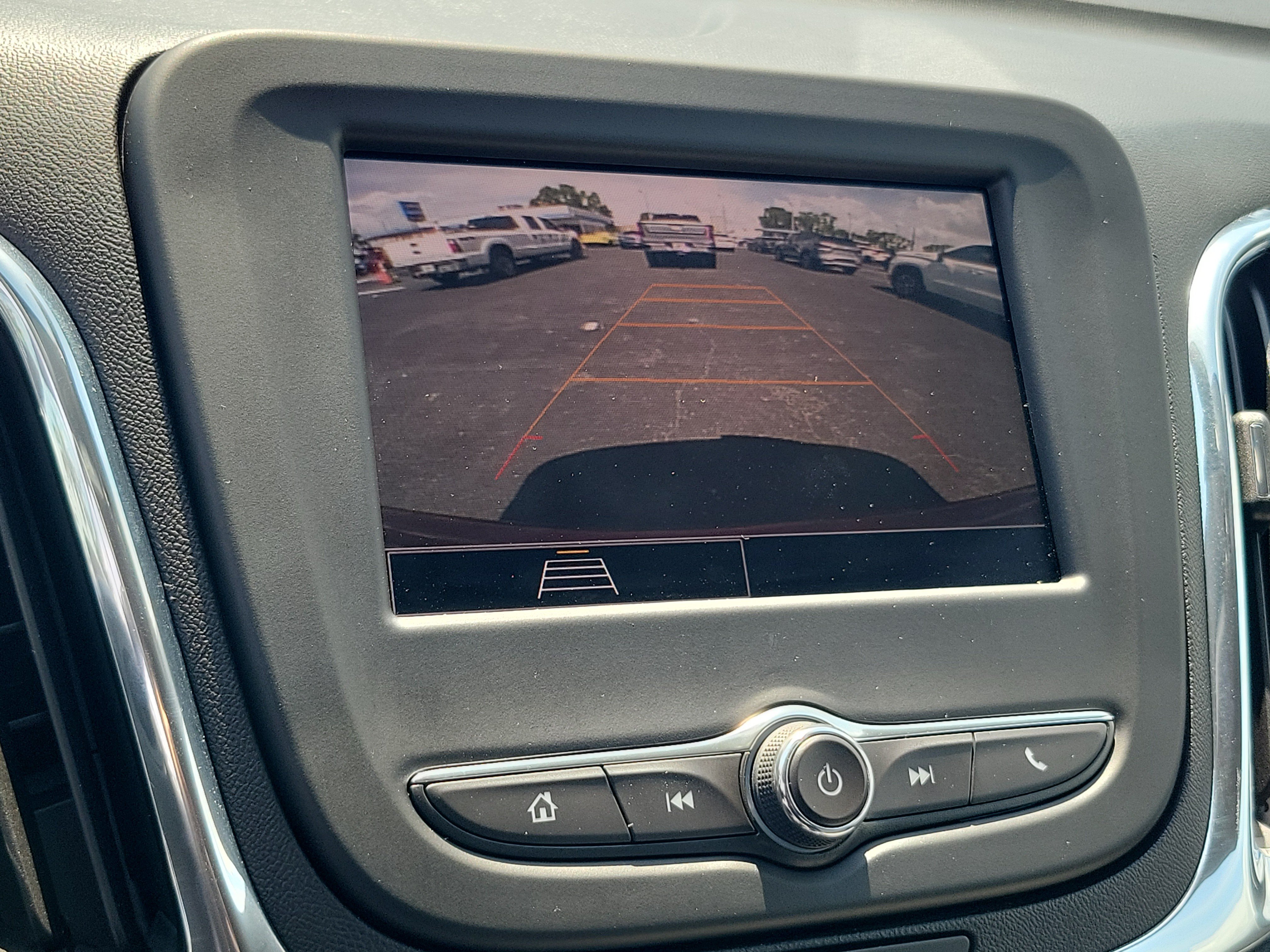 Used 2023 Chevrolet Equinox LT FWD image 29