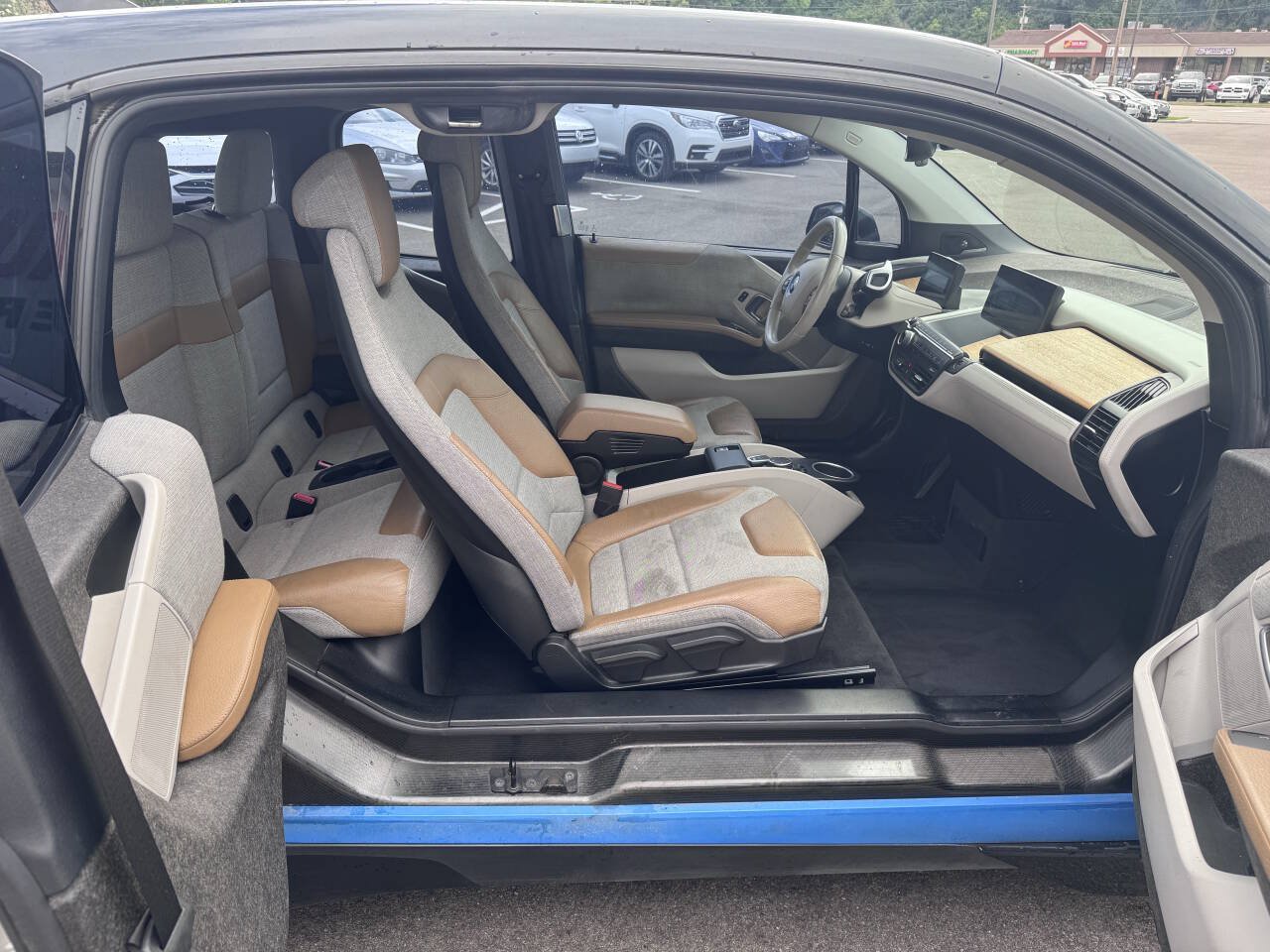 Used 2016 BMW i3 w/ Range Extender RWD image 14