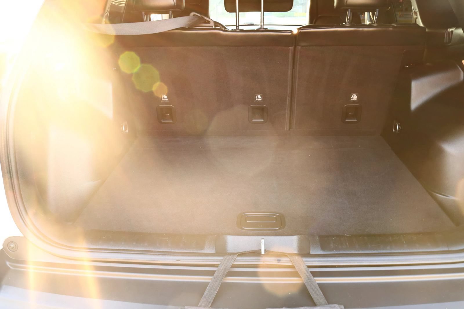 Used 2019 Jeep Cherokee Limited AWD/4WD image 15