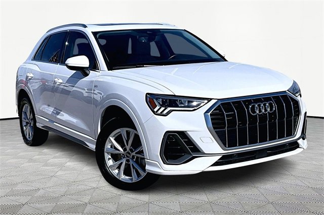 Used 2024 Audi Q3 2.0T Premium Plus w/ Premium Plus Package image 11