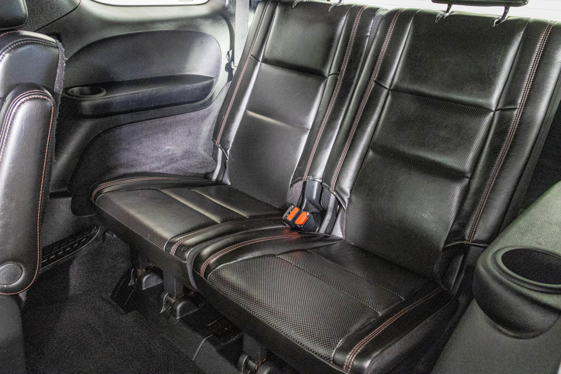 Used 2021 Dodge Durango R/T w/ Blacktop Package AWD/4WD image 40