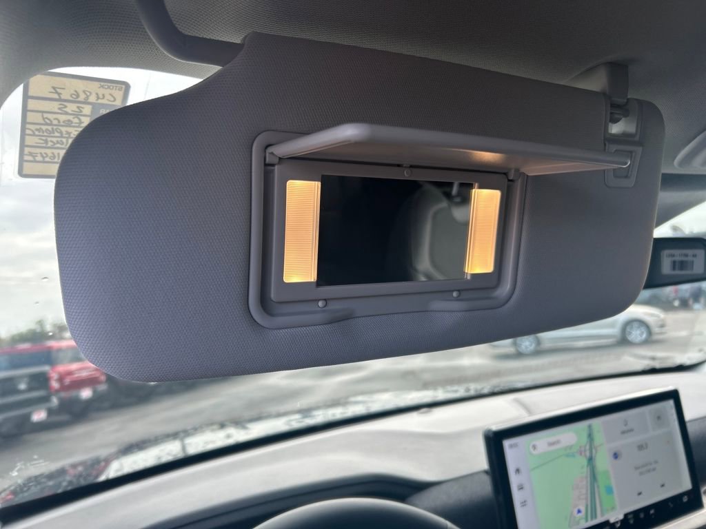 New 2025 Ford Explorer Active w/ Active Comfort Package image 19