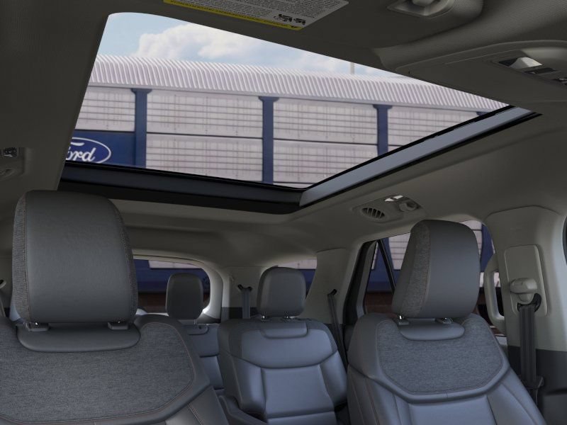 New 2026 Ford Explorer Active w/ Active Comfort Package AWD/4WD image 22