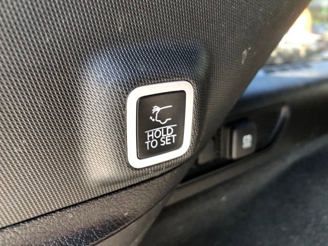 Used 2025 Jeep Grand Cherokee Summit image 12