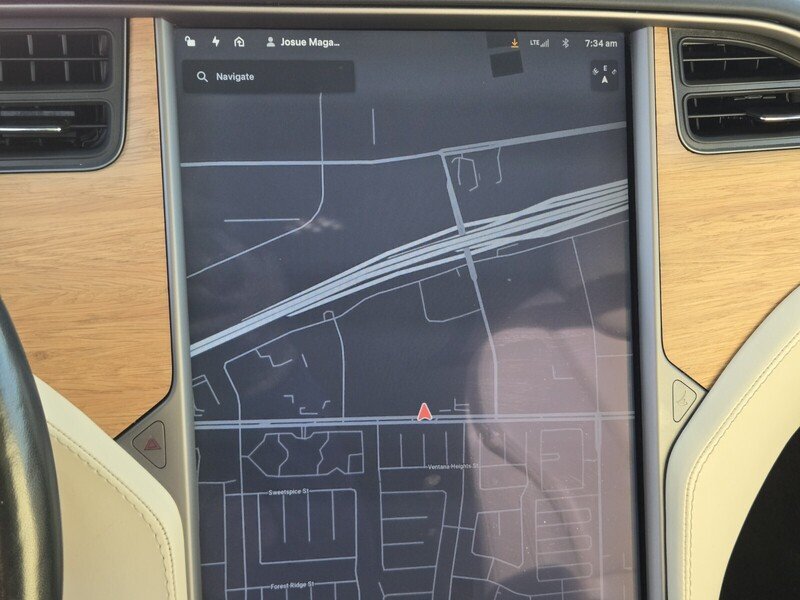 Used 2018 Tesla Model X 75D AWD/4WD image 20