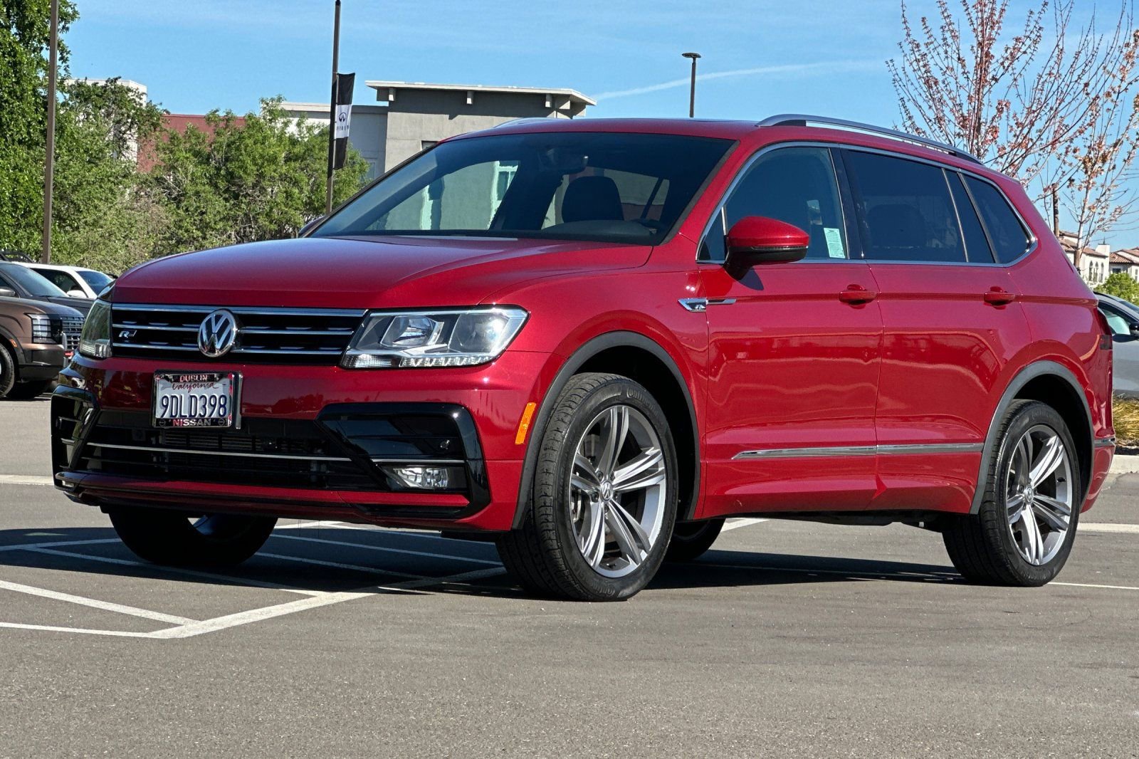 Used 2019 Volkswagen Tiguan SEL R-Line image 8