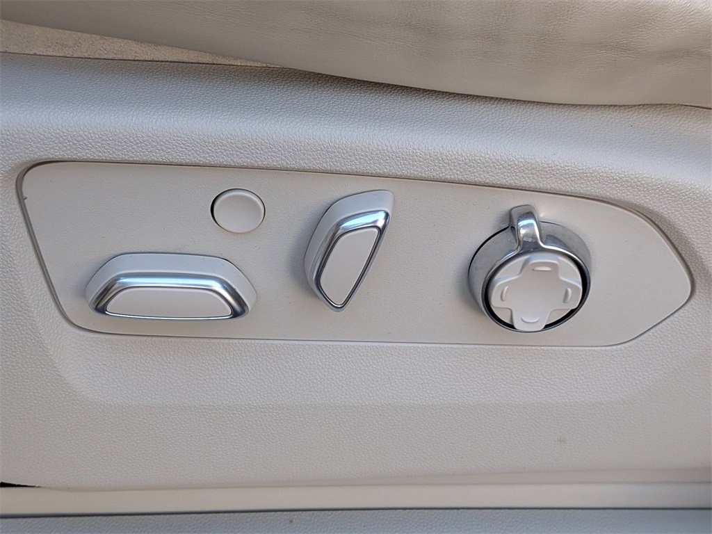 Certified 2024 Cadillac Escalade Sport Platinum w/ LPO, Floor Liner Package image 24