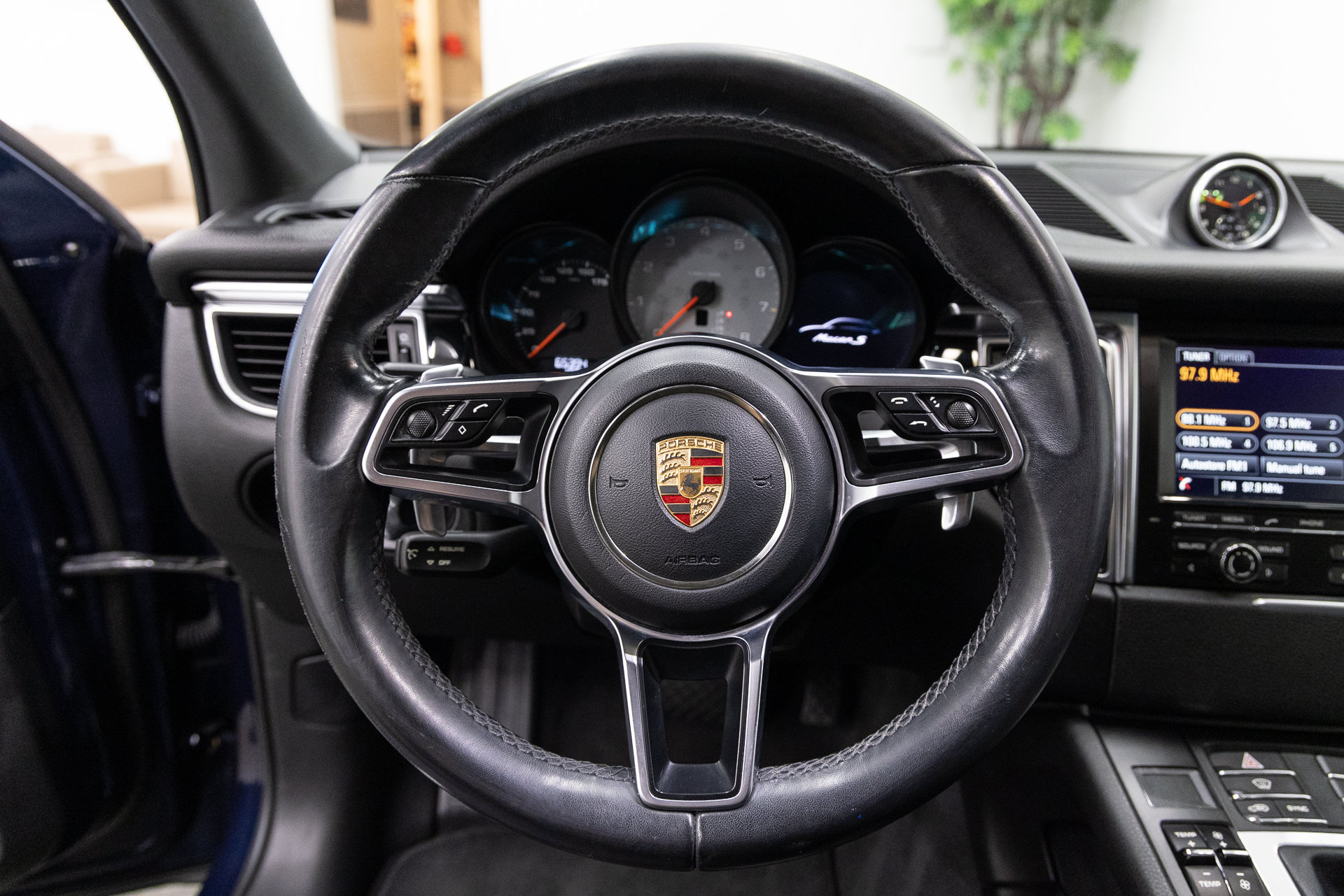 Used 2015 Porsche Macan S AWD/4WD image 16