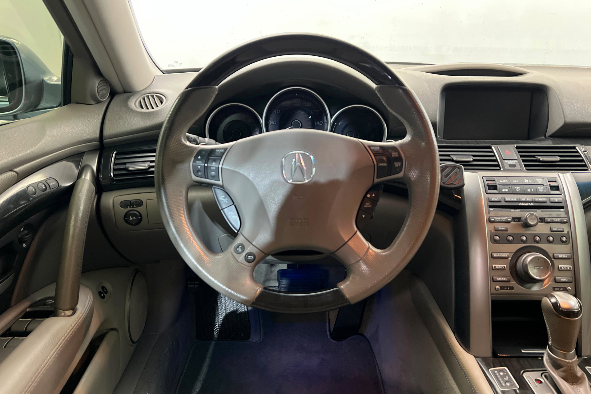 Used 2011 Acura RL image 12