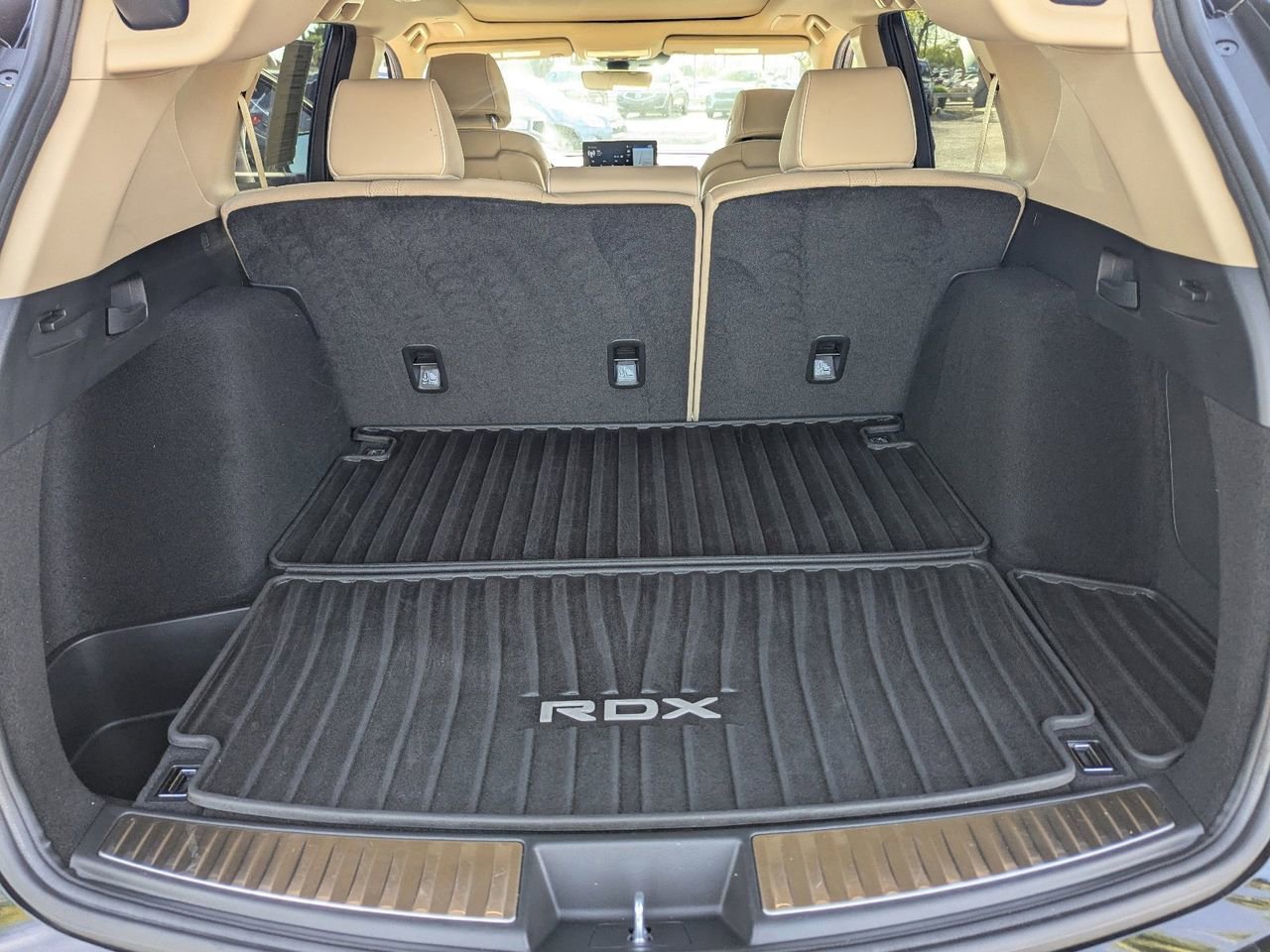 Certified 2024 Acura RDX SH-AWD w/ Advance Package image 10